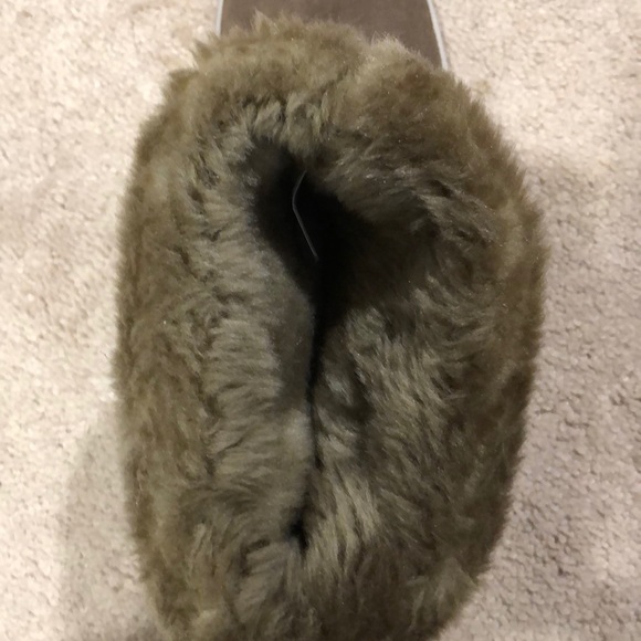 ASICS Meriki boot - Picture 4 of 7